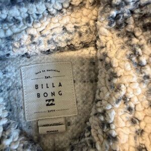 Billabong Textured Fleece in Cream and Gray